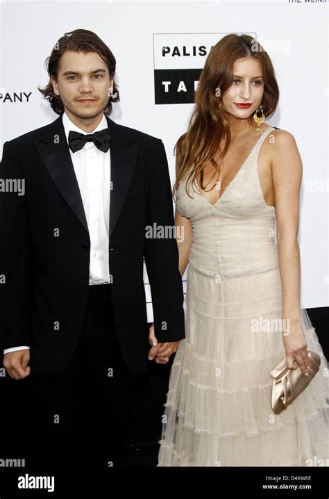 emile hirsch wife|emile hirsch dating history.